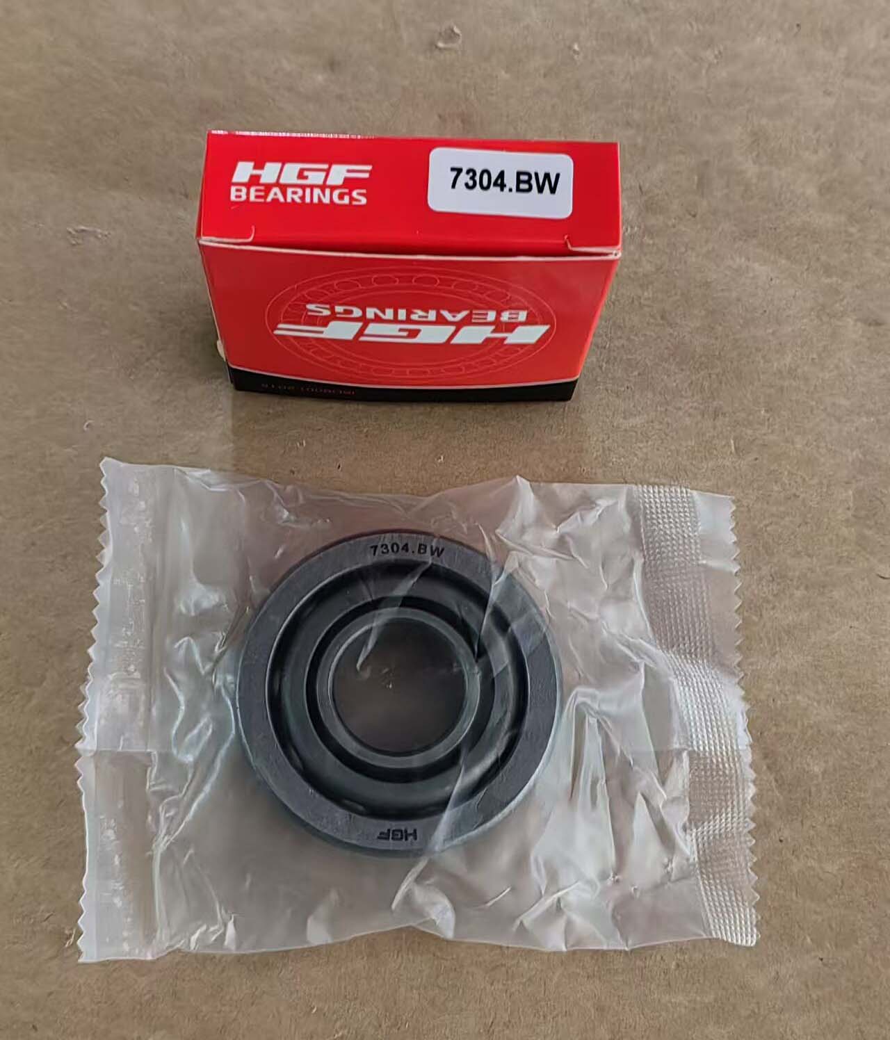 1751623916308411.jpg 7304BW.jpg